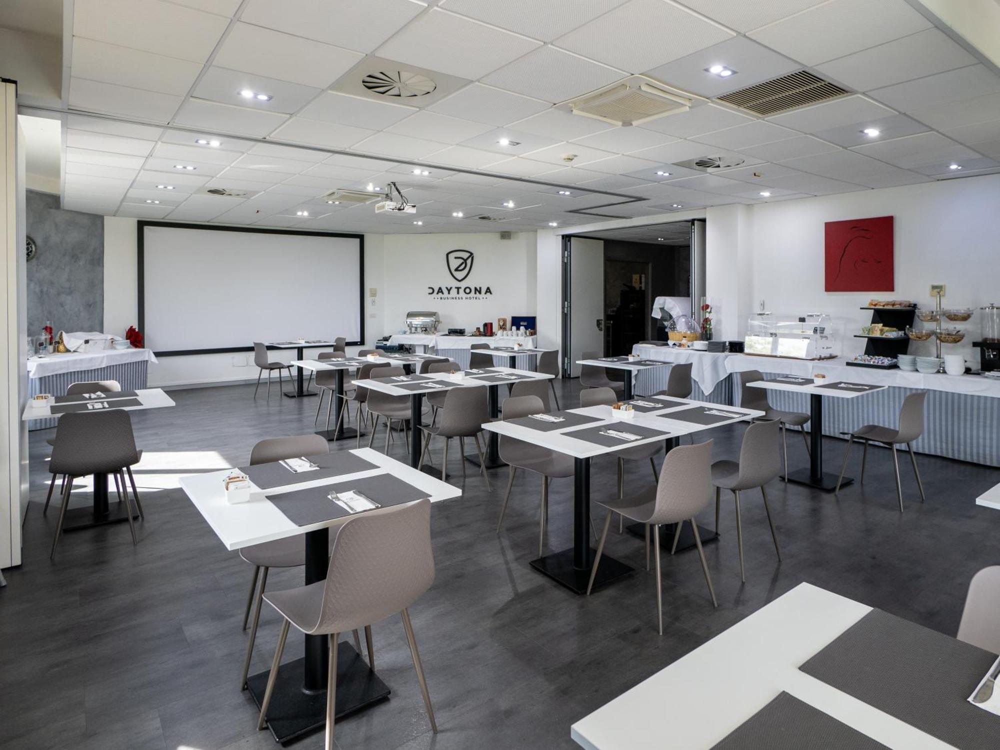 קולצ'יו Daytona Business Hotel מראה חיצוני תמונה